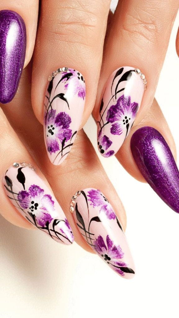 7 Must-Have Nail Art Ideas for a Summer Wedding 2 Floral Delights